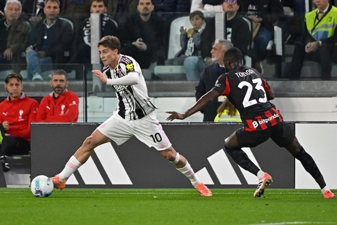 朱艺：德国裁判丹克特来华担任足协杯VAR，高亨进主哨