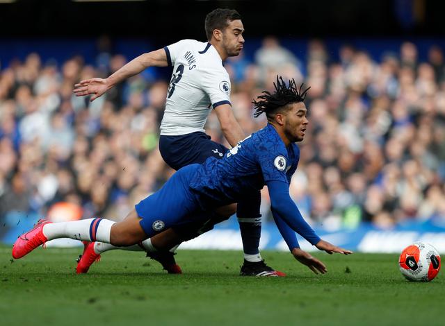 同曦队坚韧表现获赞