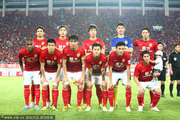 米体：AC米兰首选与迈尼昂续约，两法甲球员是其备选（米体：米兰优先与迈尼昂续约，另有两名法甲球员作为备选）