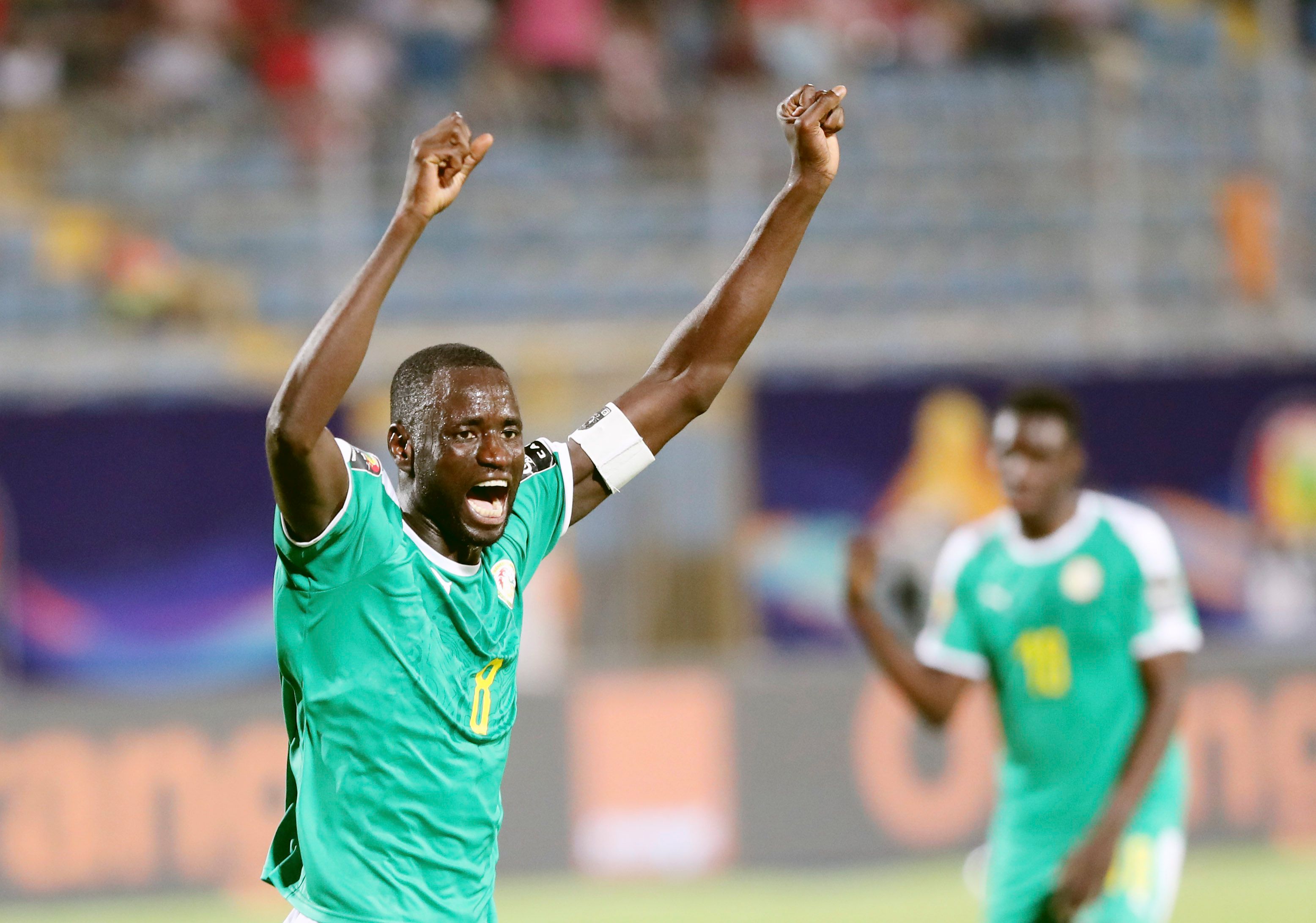 亚冠海港VS柔佛新山：3大外援出击，两大国足希望之星领衔，李圣龙冲锋