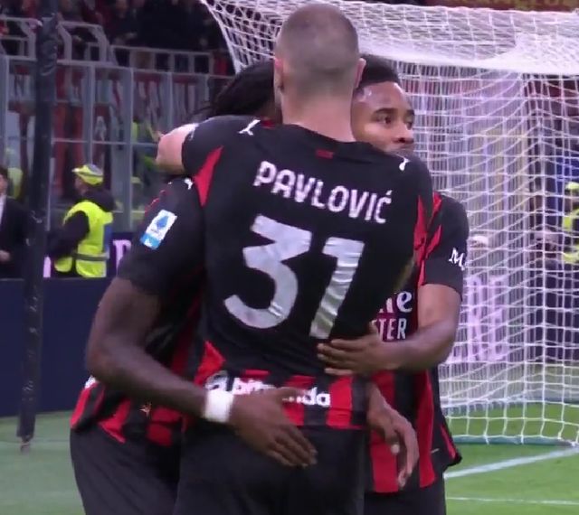 斯潘塞爆发，勇士捡到宝了！NBA真不缺机会，杨瀚森太幸运了