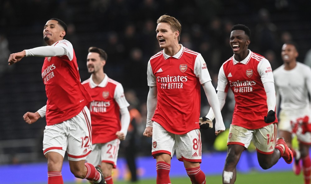 中足联：中超国内球员年薪上限500万元，外援年薪封顶300万欧元