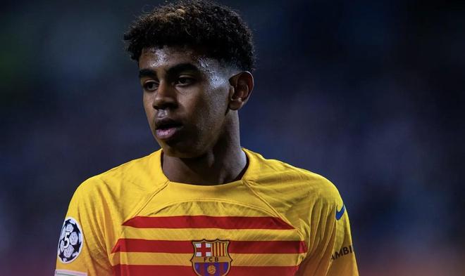 “苏超番外篇”，南京VS苏州足球对抗赛已有超5000人预约看球（苏超番外赛：南京对苏州，预约观赛人数突破5000）