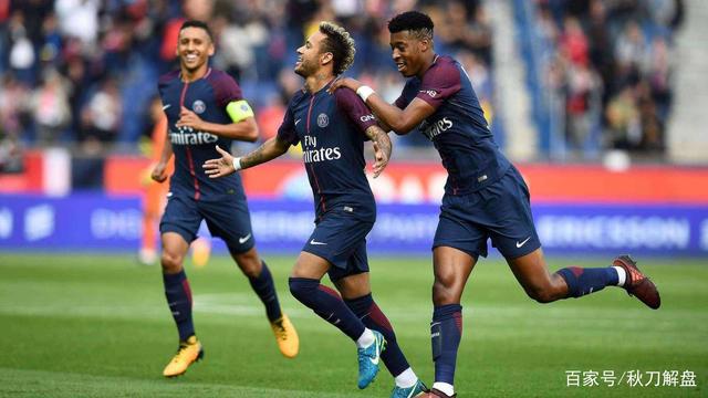 TA：利物浦的埃利奥特需要做出改变，德甲或许是完美之选（TA：利物浦埃利奥特亟需改变，德甲或为最佳选择）