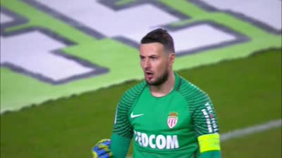 欧冠：巴黎客场2-1逆转曼联